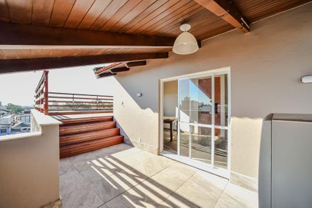 Apartamento à venda com 164m², 3 quartos e 2 vagas Apartamento à venda com 164m², 3 quartos e 2 vagasÁrea de Serviço