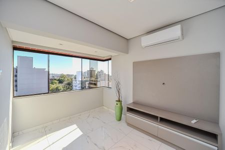 Sala de apartamento à venda com 3 quartos, 164m² em Passo da Areia, Porto Alegre