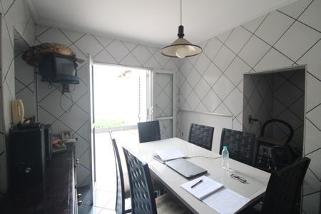 Casa para alugar com 220m², 3 quartos e 5 vagasCozinha