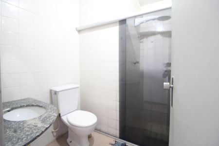 Casa para alugar com 220m², 3 quartos e 5 vagasBanheiro comum