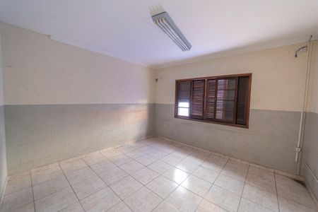 Casa para alugar com 300m², 8 quartos e 6 vagas