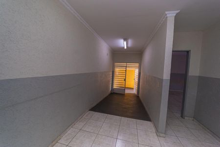 Casa para alugar com 300m², 8 quartos e 6 vagas