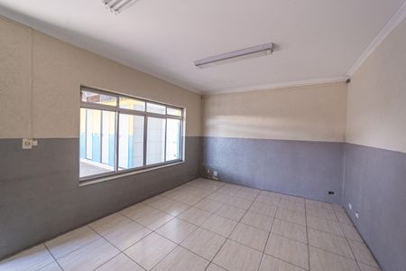 Casa para alugar com 300m², 8 quartos e 6 vagas