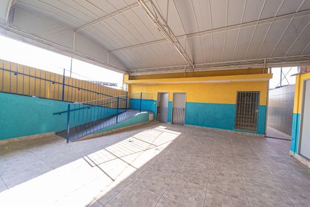 Casa para alugar com 300m², 8 quartos e 6 vagas