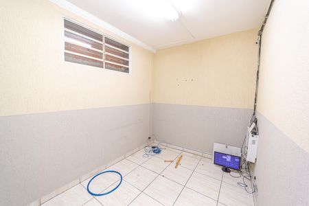 Casa para alugar com 300m², 8 quartos e 6 vagas