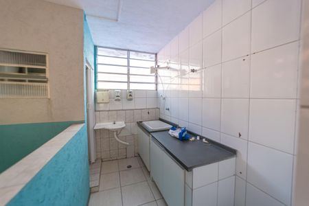 Casa para alugar com 300m², 8 quartos e 6 vagas