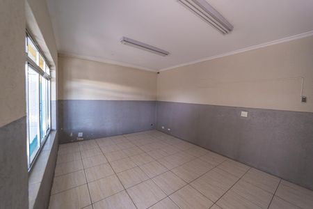 Casa para alugar com 300m², 8 quartos e 6 vagas