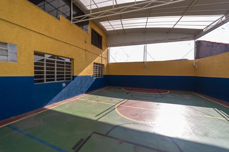 Casa para alugar com 300m², 8 quartos e 6 vagas