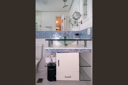 Apartamento à venda com 100m², 3 quartos e 2 vagasBanheiro da Suíte 1