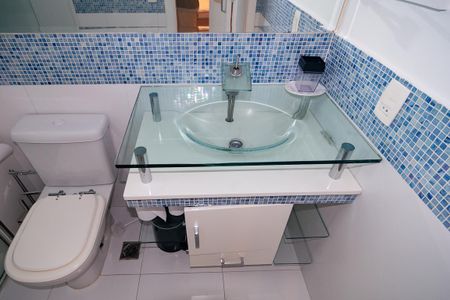 Apartamento à venda com 100m², 3 quartos e 2 vagasBanheiro da Suíte 1