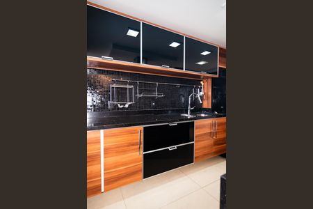 Apartamento à venda com 100m², 3 quartos e 2 vagasCozinha e Área de Serviço