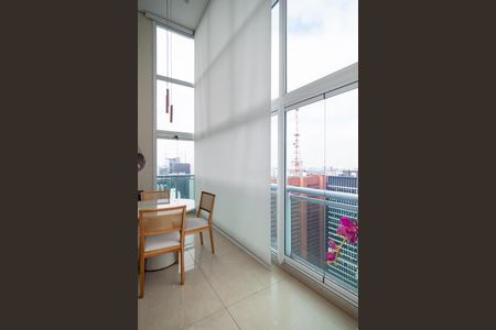 Apartamento à venda com 100m², 3 quartos e 2 vagasVaranda