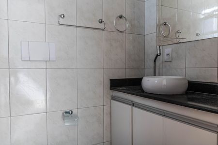 Apartamento à venda com 55m², 2 quartos e 1 vagaBanheiro da Suíte