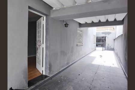 Casa à venda com 223m², 3 quartos e 5 vagasQuintal
