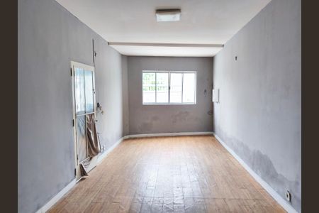 Casa à venda com 223m², 3 quartos e 5 vagasSala