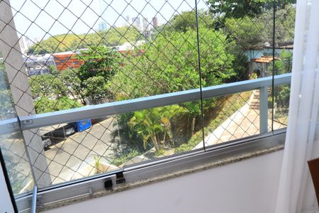 Vista da Sala de apartamento para alugar com 3 quartos, 79m² em Pernambués, Salvador
