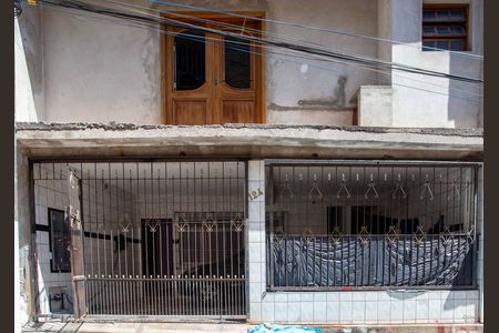Fachada de casa para alugar com 1 quarto, 25m² em Conceição, Diadema