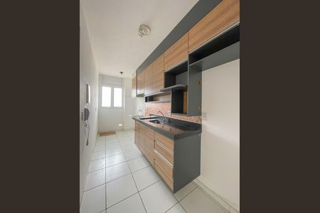 Apartamento para alugar com 49m², 2 quartos e 1 vaga Apartamento para alugar com 49m², 2 quartos e 1 vagaCozinha e Área de Serviço