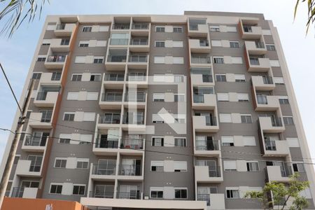Apartamento para alugar com 36m², 2 quartos e 1 vaga Apartamento para alugar com 36m², 2 quartos e 1 vagaFachada