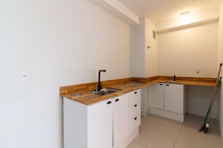 Apartamento para alugar com 36m², 2 quartos e 1 vaga Apartamento para alugar com 36m², 2 quartos e 1 vagaSala - Cozinha