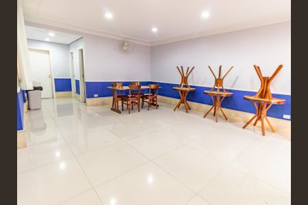 Apartamento à venda com 69m², 3 quartos e 1 vagaÁrea comum - Salão de festas