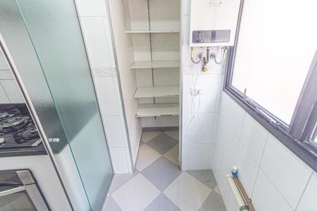 Apartamento à venda com 69m², 3 quartos e 1 vagaÁrea de Serviço