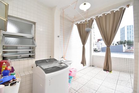 Apartamento para alugar com 140m², 3 quartos e sem vagaÁrea de Serviço