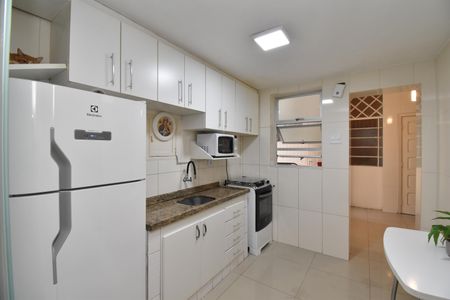 Apartamento para alugar com 140m², 3 quartos e sem vagaCozinha