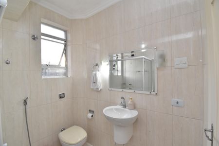 Apartamento para alugar com 140m², 3 quartos e sem vagaBanheiro