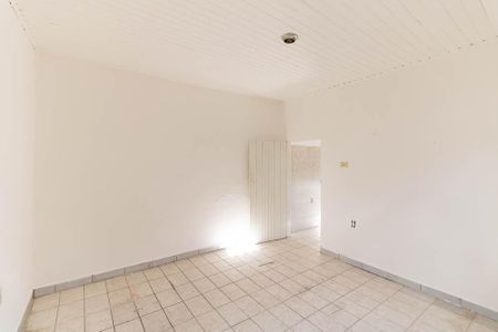 Casa para alugar com 25m², 1 quarto e sem vaga Casa para alugar com 25m², 1 quarto e sem vagaSala/Quarto