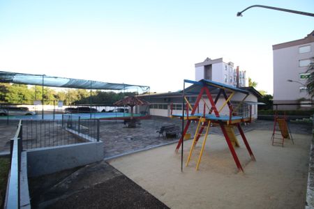 Área comum - Playground de apartamento para alugar com 1 quarto, 44m² em Morro Santana, Porto Alegre