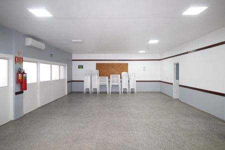 Apartamento para alugar com 44m², 1 quarto e sem vagaÁrea comum - Salão de festas