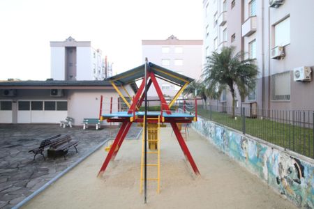 Área comum - Playground de apartamento para alugar com 1 quarto, 44m² em Morro Santana, Porto Alegre