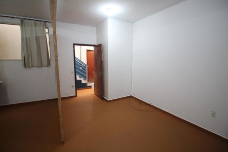 Sala de kitnet/studio para alugar com 1 quarto, 30m² em Bairro da Glória, Contagem