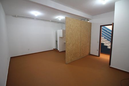 Sala de kitnet/studio para alugar com 1 quarto, 30m² em Bairro da Glória, Contagem