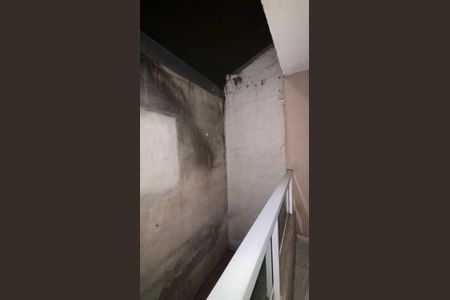Apartamento à venda com 65m², 2 quartos e 2 vagasVaranda do Quarto 2
