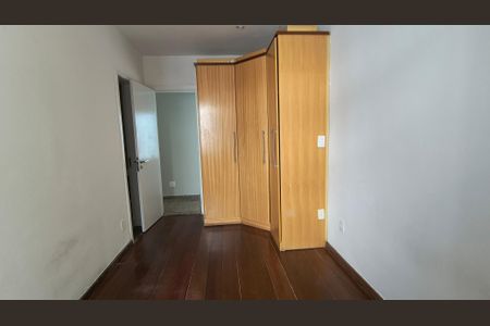 Apartamento à venda com 200m², 3 quartos e 3 vagas Apartamento à venda com 200m², 3 quartos e 3 vagasSuíte 3