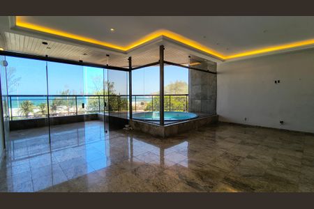 Apartamento à venda com 200m², 3 quartos e 3 vagas Apartamento à venda com 200m², 3 quartos e 3 vagasSala