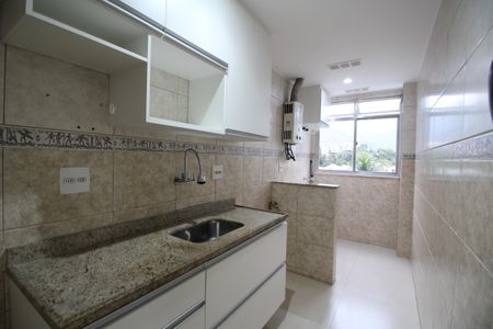 Apartamento à venda com 64m², 2 quartos e 1 vagaCozinha