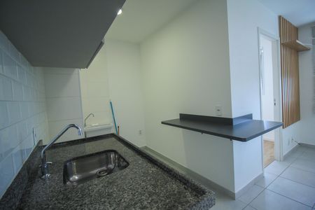 Apartamento para alugar com 34m², 2 quartos e sem vaga