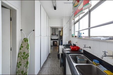 Apartamento para alugar com 480m², 4 quartos e 3 vagasÁrea de Serviço