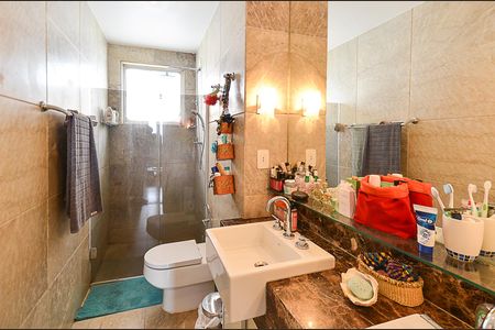 Apartamento para alugar com 480m², 4 quartos e 3 vagasBanheiro Suíte