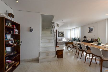 Apartamento para alugar com 480m², 4 quartos e 3 vagasSala 