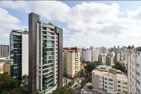 Apartamento para alugar com 480m², 4 quartos e 3 vagasVista
