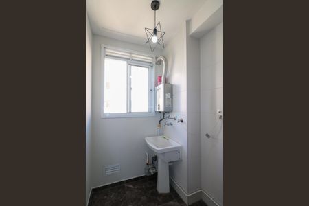 Área de Serviço de apartamento para alugar com 2 quartos, 55m² em Conceição, Diadema