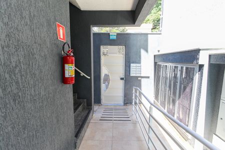 Apartamento à venda com 45m², 2 quartos e sem vaga Apartamento à venda com 45m², 2 quartos e sem vagaEntrada