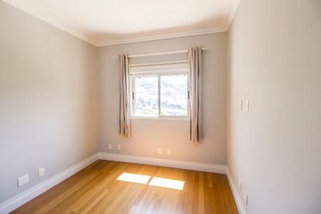 Apartamento à venda com 139m², 3 quartos e 2 vagas Apartamento à venda com 139m², 3 quartos e 2 vagasSuíte 2