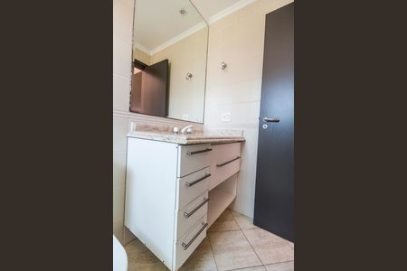 Apartamento à venda com 139m², 3 quartos e 2 vagas Apartamento à venda com 139m², 3 quartos e 2 vagasBanheiro da Suíte 2