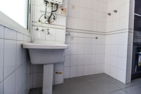 Apartamento à venda com 139m², 3 quartos e 2 vagas Apartamento à venda com 139m², 3 quartos e 2 vagasÁrea de Serviço