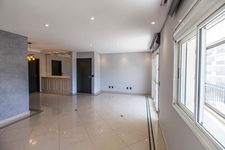 Apartamento à venda com 139m², 3 quartos e 2 vagas Apartamento à venda com 139m², 3 quartos e 2 vagasSala